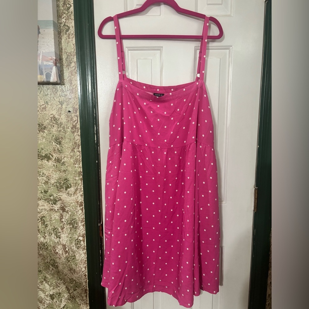 NWOT Torrid Pink and White Polka Dot Dress